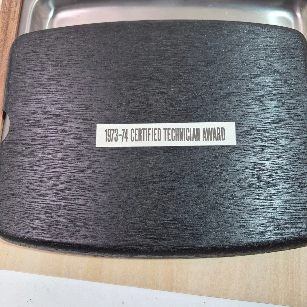 1914 Chevrolet Certified Technician Award Cheese Board‎ Knife Set Japan
